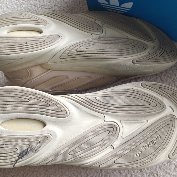 Adidas Ozelia - Picture 5 of 5